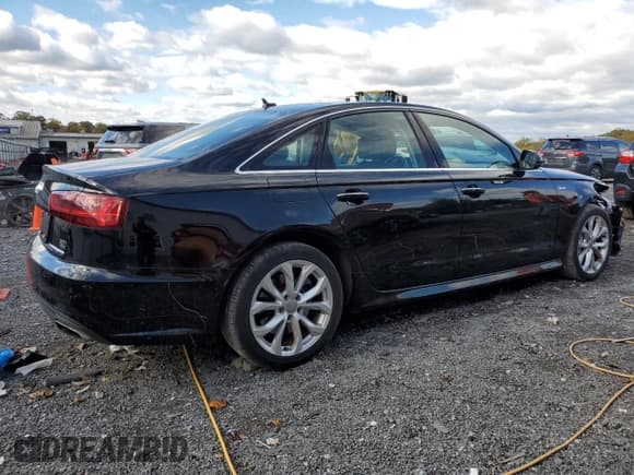 ✅ 2017 Audi A6 Premium Plus • VIN: WAUF2AFC7HN054869 • Lot: 87240195. Wystawiony na Copart z przebiegiem 136 208 mil. Bezpłatny archiwum sprzedaży aukcyjnych z USA i szczegółowy raport historii pojazdu na DreamBid. Zdjęcie 3.