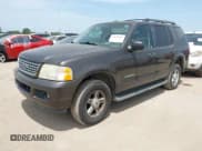 ✅ 2005 Ford Explorer XLT • VIN: 1FMZU63K45UB21038 • Lot: 42875047. Wystawiony na IAAI z przebiegiem 221 901 mil. Bezpłatny archiwum sprzedaży aukcyjnych z USA i szczegółowy raport historii pojazdu na DreamBid. Zdjęcie 2.