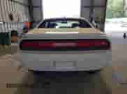 2013 Dodge Challenger SXT z VIN 2C3CDYAG3DH570057, wystawiony jako Copart lot #60176214 z przebiegiem Nie podano mil oraz Szkoda całkowita • Salvage title. Historia ofert i sprzedaży dostępna na DreamBid. Obrazek 6.
