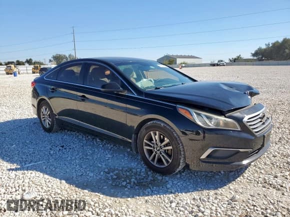 ✅ 2016 Hyundai Sonata SE • VIN: 5NPE24AF5GH412454 • Lot: 91240255. Listed on Copart with 118,391 mi. Free auction sales archive from the USA and detailed vehicle history report at DreamBid. Image 4.