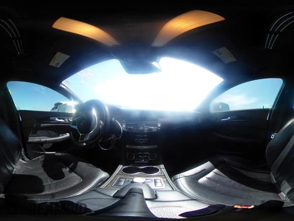 ✅ 2013 Mercedes-Benz CLS 550 • VIN: WDDLJ7DB6DA072728 • Lot: 41923530. Wystawiony na IAAI z przebiegiem 109 039 mil. Bezpłatny archiwum sprzedaży aukcyjnych z USA i szczegółowy raport historii pojazdu na DreamBid. Zdjęcie 18.