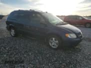 ✅ 2005 Dodge Caravan SXT • VIN: 2D4GP44L45R395080 • Lot: 92532035. Wystawiony na Copart z przebiegiem 234 660 mil. Bezpłatny archiwum sprzedaży aukcyjnych z USA i szczegółowy raport historii pojazdu na DreamBid. Zdjęcie 4.
