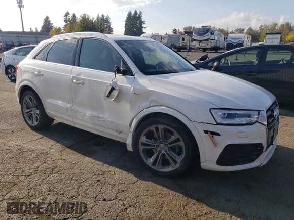 ✅ 2016 Audi Q3 Prestige • VIN: WA1GFCFS1GR013606 • Lot: 87047155. Listed on Copart with 92,960 mi. Free auction sales archive from the USA and detailed vehicle history report at DreamBid. Image 4.