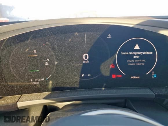 ✅ 2025 Porsche Macan Electric • VIN: WP1AD2XA8SL075433 • Lot: 90893245. Listed on Copart with 100 mi. Free auction sales archive from the USA and detailed vehicle history report at DreamBid. Image 9.