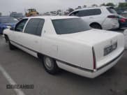 ✅ 1994 Cadillac DeVille • VIN: 1G6KD52B5RU258239 • Lot: 42443870. Wystawiony na IAAI z przebiegiem 142 573 mil. Bezpłatny archiwum sprzedaży aukcyjnych z USA i szczegółowy raport historii pojazdu na DreamBid. Zdjęcie 3.
