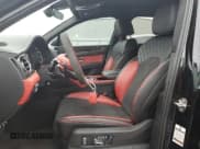✅ 2022 Bentley Bentayga V8 • VIN: SJAAM2ZV8NC039607 • Лот: 54888564. Опубликован ранее на Copart с пробегом 15 561 миль. Бесплатный доступ к архиву аукционных продаж из США и подробный отчёт об истории автомобиля на DreamBid. Изображение 7.