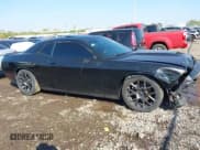 ✅ 2017 Dodge Challenger R/T • VIN: 2C3CDZBT9HH542691 • Lot: 43327898. Wystawiony na IAAI z przebiegiem 106 447 mil. Bezpłatny archiwum sprzedaży aukcyjnych z USA i szczegółowy raport historii pojazdu na DreamBid. Zdjęcie 12.