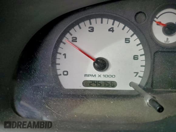 ✅ 2009 Ford Ranger XLT • VIN: 1FTZR45E19PA44425 • Лот: 94959605. Опубликован ранее на Copart с пробегом 245 756 миль. Бесплатный доступ к архиву аукционных продаж из США и подробный отчёт об истории автомобиля на DreamBid. Изображение 9.