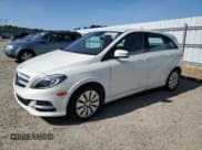 ✅ 2014 Mercedes-Benz B Electric Drive • VIN: WDDVP9ABXEJ003078 • Lot: 56353255. Listed on Copart with 86,149 mi. Free auction sales archive from the USA and detailed vehicle history report at DreamBid. Image 1.