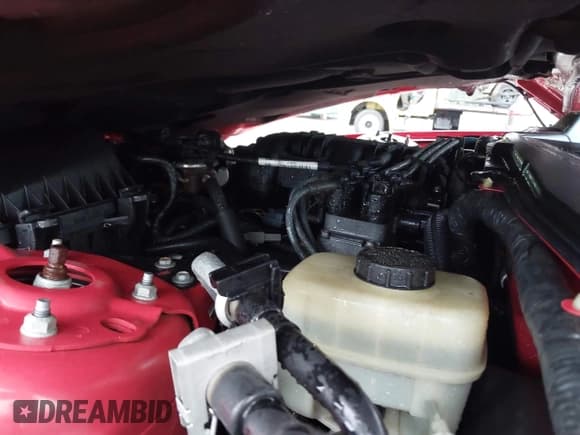 ✅ 2006 Ford Mustang Standard • VIN: 1ZVHT80N765200032 • Lot: 43722050. Listed on IAAI with 104,988 mi. Free auction sales archive from the USA and detailed vehicle history report at DreamBid. Image 10.