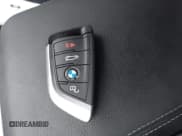 ✅ 2024 BMW 3 Series M340i xDrive • VIN: 3MW49FF05R8E05837 • Lot: 41129303. Wystawiony na IAAI z przebiegiem 8 669 mil. Bezpłatny archiwum sprzedaży aukcyjnych z USA i szczegółowy raport historii pojazdu na DreamBid. Zdjęcie 11.