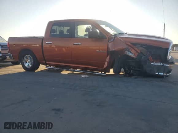 2010 Dodge 1500 SLT с VIN 1D7RB1CT0AS213250, выставлен на аукционе Copart как лот 78895044 с пробегом 129 884 миль миль и Списание • Salvage title. История ставок и продаж доступна на DreamBid. Изображение 4.