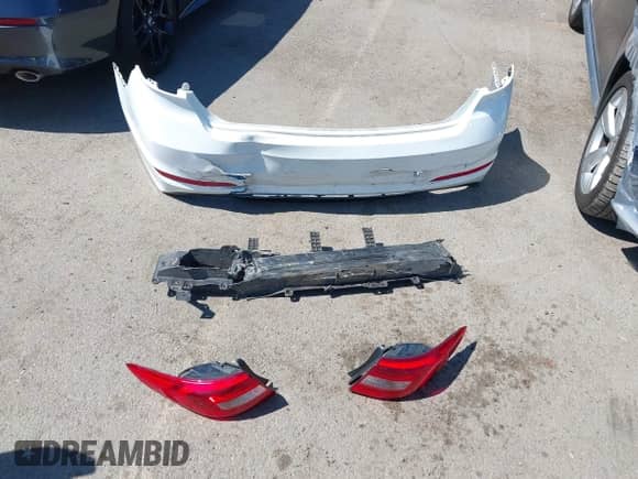 2017 Hyundai Sonata Limited с VIN 5NPE34AF5HH550140, выставлен на аукционе IAAI как лот 43276855 с пробегом 94 190 миль миль и . История ставок и продаж доступна на DreamBid. Изображение 12.