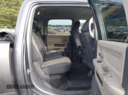 ✅ 2009 Dodge 1500 Laramie • VIN: 1D3HV13TX9J533875 • Lot: 43217410. Wystawiony na IAAI z przebiegiem 297 573 mil. Bezpłatny archiwum sprzedaży aukcyjnych z USA i szczegółowy raport historii pojazdu na DreamBid. Zdjęcie 8.