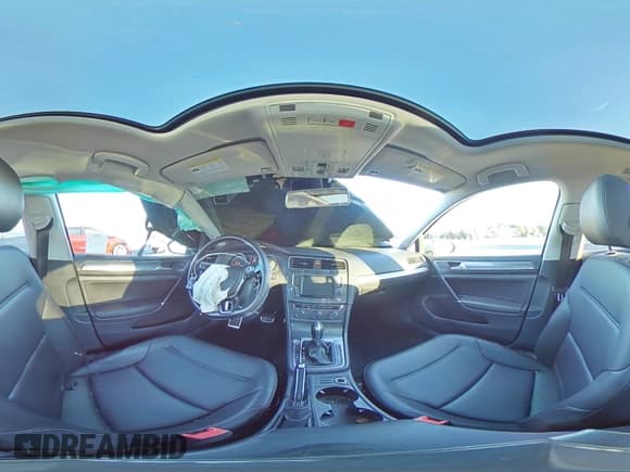 ✅ 2017 Volkswagen Golf S • VIN: 3VWH17AU1HM507134 • Lot: 90455205. Listed on Copart with 83,810 mi. Free auction sales archive from the USA and detailed vehicle history report at DreamBid. Image 14.