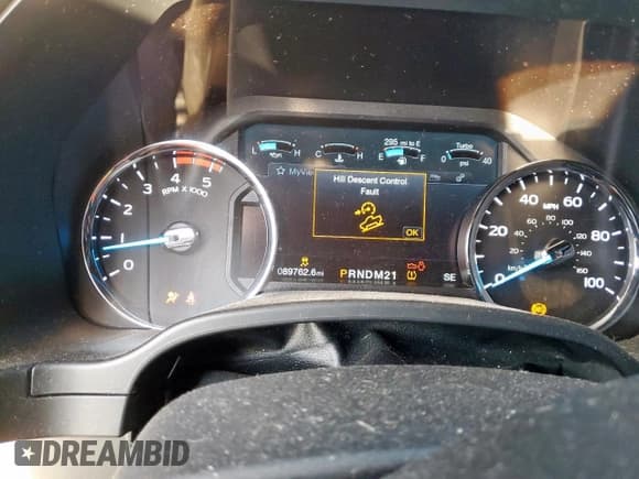 ✅ 2019 Ford F-250 Lariat • VIN: 1FT7W2BT1KEC31933 • Lot: 84238105. Listed on Copart with 89,762 mi. Free auction sales archive from the USA and detailed vehicle history report at DreamBid. Image 9.