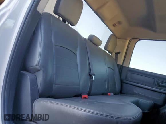 ✅ 2017 Ram 2500 Tradesman • VIN: 3C6UR5HL8HG570796 • Lot: 89865945. Listed on Copart with 239,717 mi. Free auction sales archive from the USA and detailed vehicle history report at DreamBid. Image 10.