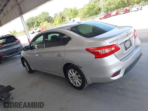 ✅ 2017 Nissan Sentra SL • VIN: 3N1AB7AP1HY367030 • Lot: 42211345. Wystawiony na IAAI z przebiegiem 119 166 mil. Bezpłatny archiwum sprzedaży aukcyjnych z USA i szczegółowy raport historii pojazdu na DreamBid. Zdjęcie 15.