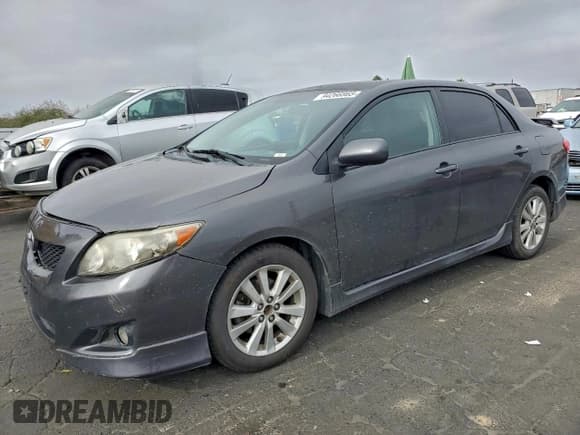 ✅ 2010 Toyota Corolla LE • VIN: 1NXBU4EE7AZ248406 • Lot: 94266865. Wystawiony na Copart z przebiegiem 198 950 mil. Bezpłatny archiwum sprzedaży aukcyjnych z USA i szczegółowy raport historii pojazdu na DreamBid. Zdjęcie 1.
