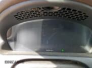 ✅ 2016 Jaguar XJ Portfolio • VIN: SAJWA2G79G8V99001 • Lot: 81802785. Wystawiony na Copart z przebiegiem 68 159 mil. Bezpłatny archiwum sprzedaży aukcyjnych z USA i szczegółowy raport historii pojazdu na DreamBid. Zdjęcie 9.