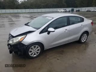 ✅ 2014 Kia Rio LX • VIN: KNADM4A35E6352742 • Lot: 89929155. Wystawiony na Copart z przebiegiem 104 773 mil. Bezpłatny archiwum sprzedaży aukcyjnych z USA i szczegółowy raport historii pojazdu na DreamBid. Zdjęcie 1.