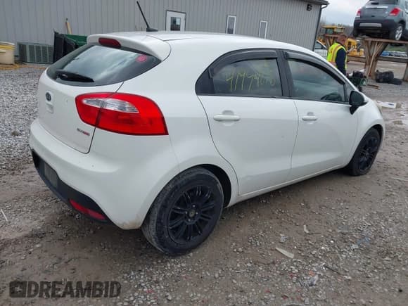 ✅ 2012 Kia Rio EX • VIN: KNADN5A31C6041521 • Lot: 41994678. Listed on IAAI with 142,229 mi. Free auction sales archive from the USA and detailed vehicle history report at DreamBid. Image 4.