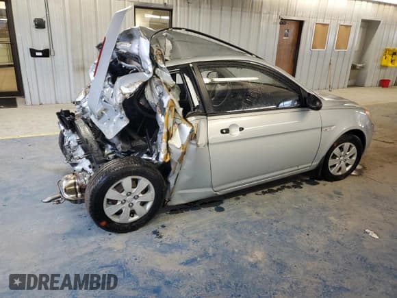 ✅ 2008 Hyundai Accent GS • VIN: KMHCM36C88U091524 • Лот: 47637975. Опубликован ранее на Copart с пробегом Не указан. Бесплатный доступ к архиву аукционных продаж из США и подробный отчёт об истории автомобиля на DreamBid. Изображение 3.