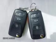 ✅ 2018 Volkswagen Tiguan • VIN: WVGBV7AX3JK002325 • Lot: 41960059. Wystawiony na IAAI z przebiegiem 57 619 mil. Bezpłatny archiwum sprzedaży aukcyjnych z USA i szczegółowy raport historii pojazdu na DreamBid. Zdjęcie 11.