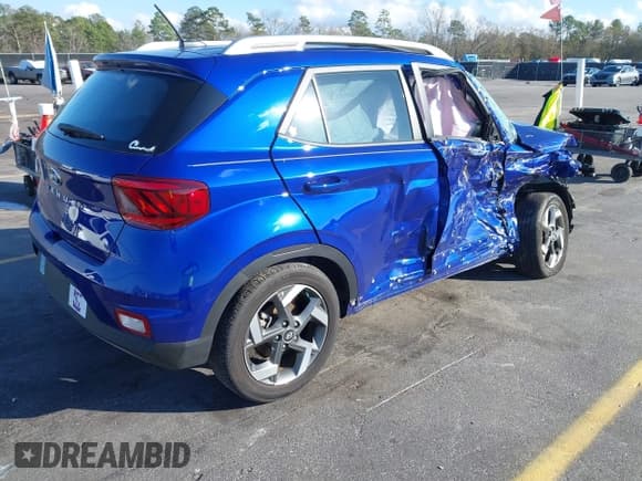 ✅ 2023 Hyundai Venue SEL • VIN: KMHRC8A30PU266073 • Лот: 41223588. Опубликован ранее на IAAI с пробегом 12 801 миль. Бесплатный доступ к архиву аукционных продаж из США и подробный отчёт об истории автомобиля на DreamBid. Изображение 4.