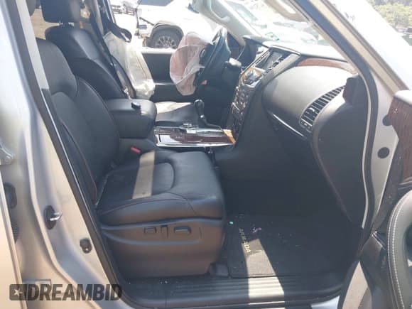 ✅ 2018 Nissan Armada Platinum • VIN: JN8AY2NE5J9734194 • Lot: 42752190. Wystawiony na IAAI z przebiegiem 81 781 mil. Bezpłatny archiwum sprzedaży aukcyjnych z USA i szczegółowy raport historii pojazdu na DreamBid. Zdjęcie 5.