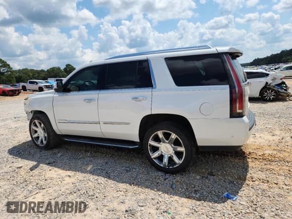 ✅ 2020 Cadillac Escalade Luxury • VIN: 1GYS3BKJ9LR163029 • Lot: 71188155. Listed on Copart with 89,113 mi. Free auction sales archive from the USA and detailed vehicle history report at DreamBid. Image 2.
