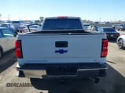 ✅ 2019 Chevrolet Silverado 2500HD LT • VIN: 1GC1KSEY5KF119090 • Лот: 41616445. Опубликован ранее на IAAI с пробегом 49 518 миль. Бесплатный доступ к архиву аукционных продаж из США и подробный отчёт об истории автомобиля на DreamBid. Изображение 17.