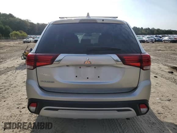 2020 Mitsubishi Outlander ES с VIN JA4AD2A35LZ032871, выставлен на аукционе Copart как лот 81751605 с пробегом 87 239 миль миль и Списание • Salvage title. История ставок и продаж доступна на DreamBid. Изображение 6.