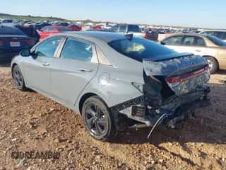 2022 Hyundai Elantra SEL с VIN KMHLS4AG0NU305438, выставлен на аукционе IAAI как лот 43111423 с пробегом 74 350 миль миль и . История ставок и продаж доступна на DreamBid. Изображение 3.