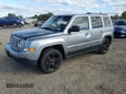 ✅ 2015 Jeep Patriot Altitude • VIN: 1C4NJPBA5FD439472 • Lot: 86432425. Wystawiony na Copart z przebiegiem 160 529 mil. Bezpłatny archiwum sprzedaży aukcyjnych z USA i szczegółowy raport historii pojazdu na DreamBid. Zdjęcie 1.