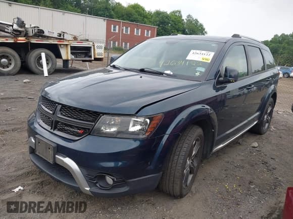 ✅ 2015 Dodge Journey Crossroad • VIN: 3C4PDCGB9FT605240 • Lot: 42634122. Listed on IAAI with 166,548 mi. Free auction sales archive from the USA and detailed vehicle history report at DreamBid. Image 17.