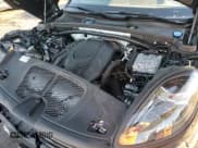 ✅ 2024 Porsche Macan • VIN: WP1AA2A52RLB02210 • Lot: 85411605. Wystawiony na Copart z przebiegiem 24 327 mil. Bezpłatny archiwum sprzedaży aukcyjnych z USA i szczegółowy raport historii pojazdu na DreamBid. Zdjęcie 17.