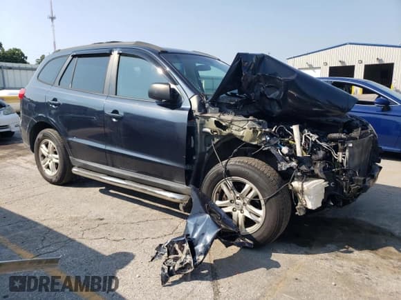 ✅ 2011 Hyundai Santa Fe GLS • VIN: 5XYZG4AG1BG035732 • Lot: 69041484. Listed on Copart with 177,215 mi. Free auction sales archive from the USA and detailed vehicle history report at DreamBid. Image 4.