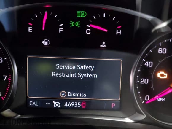 ✅ 2023 Chevrolet Blazer LT • VIN: 3GNKBJRS2PS199351 • Lot: 41680751. Wystawiony na IAAI z przebiegiem 46 935 mil. Bezpłatny archiwum sprzedaży aukcyjnych z USA i szczegółowy raport historii pojazdu na DreamBid. Zdjęcie 16.