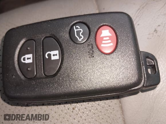 ✅ 2013 Toyota Highlander Limited • VIN: 5TDYK3EH1DS116632 • Lot: 42757240. Wystawiony na IAAI z przebiegiem 213 092 mil. Bezpłatny archiwum sprzedaży aukcyjnych z USA i szczegółowy raport historii pojazdu na DreamBid. Zdjęcie 11.