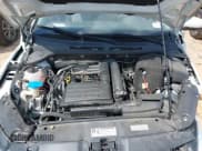 ✅ 2017 Volkswagen Jetta S • VIN: 3VW2B7AJ6HM225645 • Lot: 42858900. Wystawiony na IAAI z przebiegiem 107 289 mil. Bezpłatny archiwum sprzedaży aukcyjnych z USA i szczegółowy raport historii pojazdu na DreamBid. Zdjęcie 10.