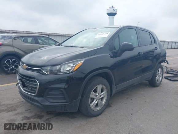 ✅ 2021 Chevrolet Trax LS • VIN: KL7CJNSBXMB302442 • Lot: 42365258. Listed on IAAI with 79,224 mi. Free auction sales archive from the USA and detailed vehicle history report at DreamBid. Image 2.
