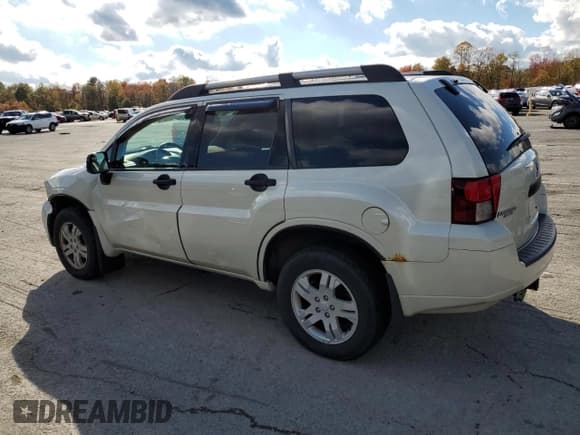 ✅ 2007 Mitsubishi Endeavor LS • VIN: 4A4MN21SX7E048481 • Lot: 87040425. Wystawiony na Copart z przebiegiem 93 550 mil. Bezpłatny archiwum sprzedaży aukcyjnych z USA i szczegółowy raport historii pojazdu na DreamBid. Zdjęcie 2.