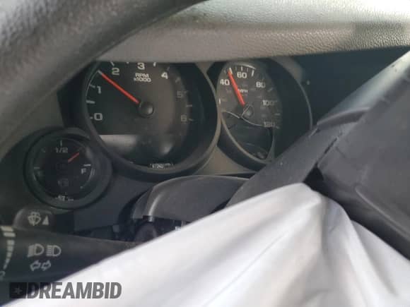 2011 Chevrolet Silverado 1500 Work Truck z VIN 1GCNKPEX8BZ249241, wystawiony jako Copart lot #85282245 z przebiegiem Nie podano mil oraz Nie do naprawy • Non repairable. Historia ofert i sprzedaży dostępna na DreamBid. Obrazek 9.