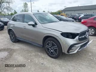 ✅ 2024 Mercedes-Benz GLC 300 • VIN: W1NKM4HB0RF228318 • Lot: 42029511. Wystawiony na IAAI z przebiegiem 4 946 mil. Bezpłatny archiwum sprzedaży aukcyjnych z USA i szczegółowy raport historii pojazdu na DreamBid. Zdjęcie 1.