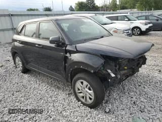 ✅ 2021 Hyundai Venue SE • VIN: KMHRB8A35MU066188 • Lot: 67358654. Wystawiony na Copart z przebiegiem Nie podano. Bezpłatny archiwum sprzedaży aukcyjnych z USA i szczegółowy raport historii pojazdu na DreamBid. Zdjęcie 4.