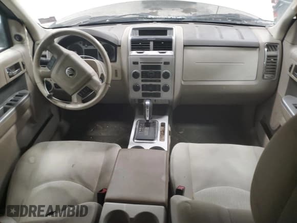 ✅ 2010 Mercury Mariner • VIN: 4M2CN9BG1AKJ04266 • Lot: 43746595. Listed on Copart with Not provided. Free auction sales archive from the USA and detailed vehicle history report at DreamBid. Image 8.
