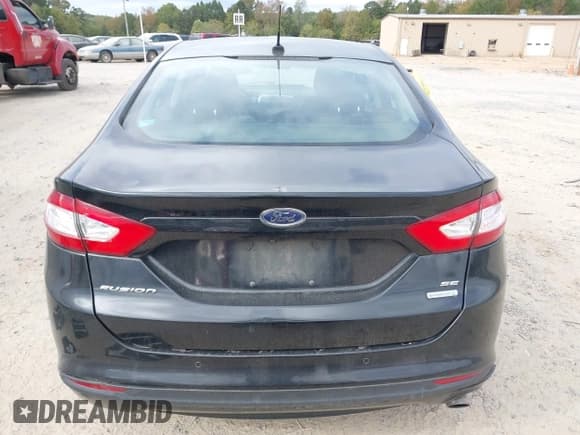 ✅ 2016 Ford Fusion SE • VIN: 1FA6P0HD7G5116828 • Lot: 43399786. Listed on IAAI with 132,212 mi. Free auction sales archive from the USA and detailed vehicle history report at DreamBid. Image 16.