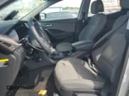 ✅ 2018 Hyundai Santa Fe 2.4L • VIN: 5XYZT3LB9JG545770 • Лот: 57638114. Опубликован ранее на Copart с пробегом Не указан. Бесплатный доступ к архиву аукционных продаж из США и подробный отчёт об истории автомобиля на DreamBid. Изображение 7.