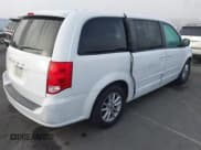✅ 2017 Dodge Grand Caravan SE Plus • VIN: 2C4RDGBG5HR606622 • Lot: 43661801. Wystawiony na IAAI z przebiegiem 156 157 mil. Bezpłatny archiwum sprzedaży aukcyjnych z USA i szczegółowy raport historii pojazdu na DreamBid. Zdjęcie 4.